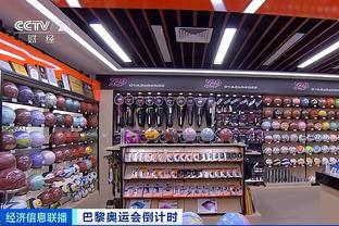 太阳双星全明星训练日花絮 KD和中国球迷唠嗑 布克宣传新球鞋
